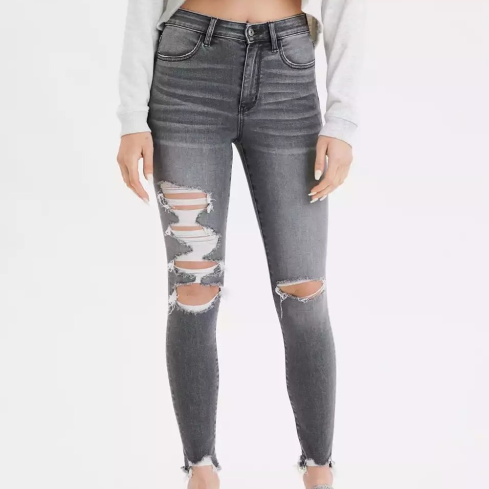American Eagle Grey Ripped jeans